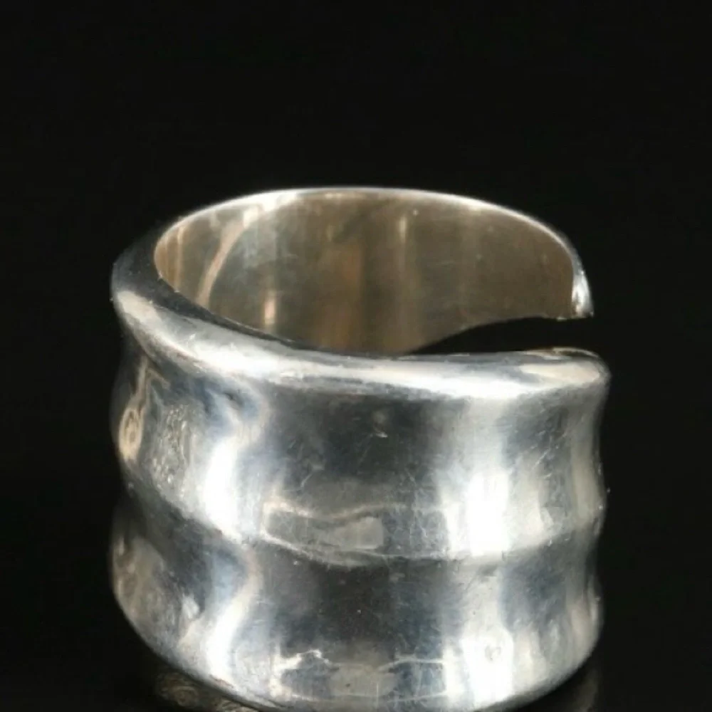 Robert Lee Morris Elegant Silver Women's Ring sterling silver sz 9. - Picture 1 of 2